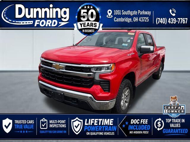 2022 Chevrolet Silverado 1500 LT — photo 1 of 13
