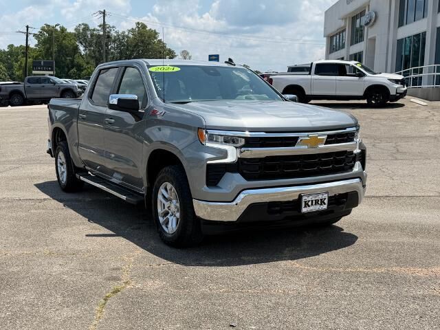 2024 Chevrolet Silverado 1500 LT — photo 1 of 13