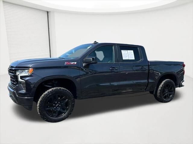 2022 Chevrolet Silverado 1500 RST — photo 1 of 17