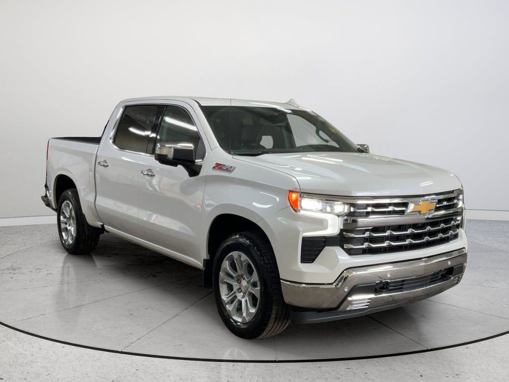 2022 Chevrolet Silverado 1500 LTZ — photo 1 of 6