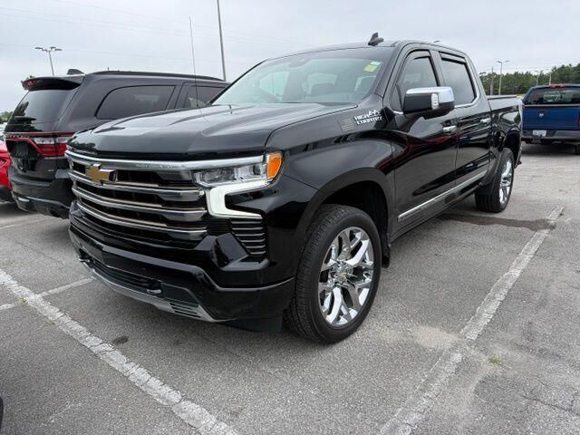 2022 Chevrolet Silverado 1500 High Country — photo 1 of 13