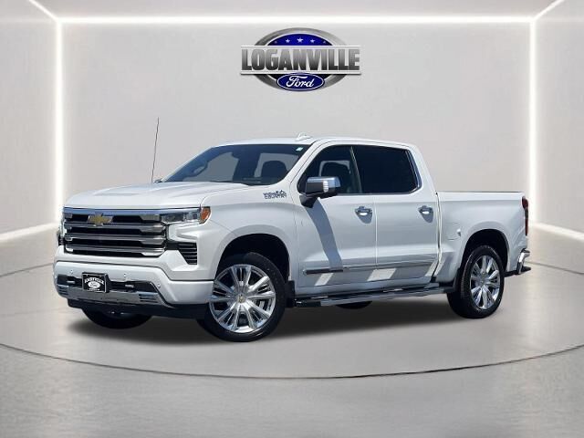2022 Chevrolet Silverado 1500 High Country — photo 1 of 26