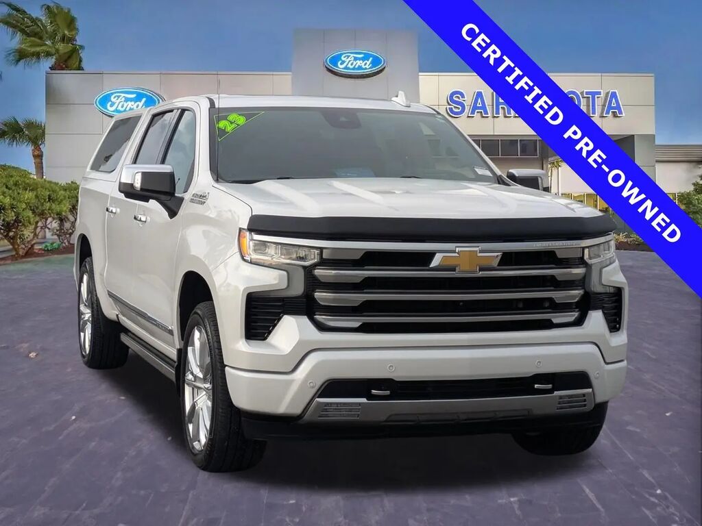 2023 Chevrolet Silverado 1500 High Country — photo 1 of 13