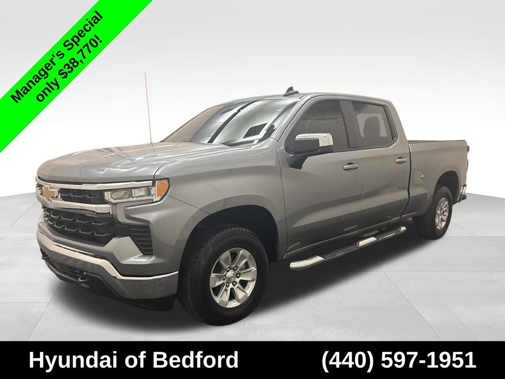 2025 Chevrolet Silverado 1500 LT — photo 1 of 15