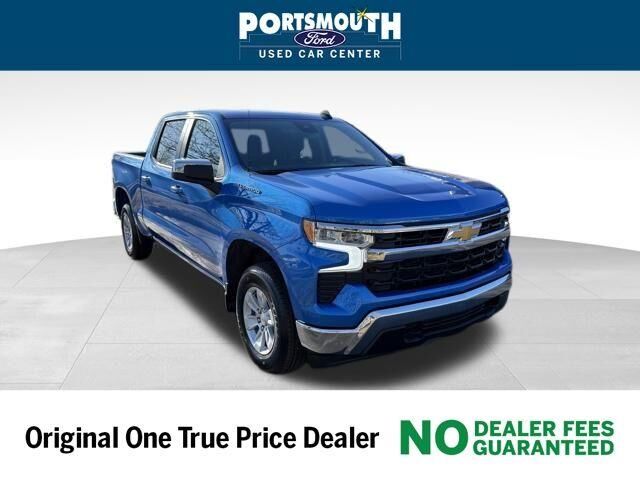 2025 Chevrolet Silverado 1500 LT — photo 1 of 13