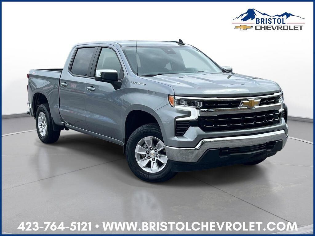 2025 Chevrolet Silverado 1500 LT — photo 1 of 13