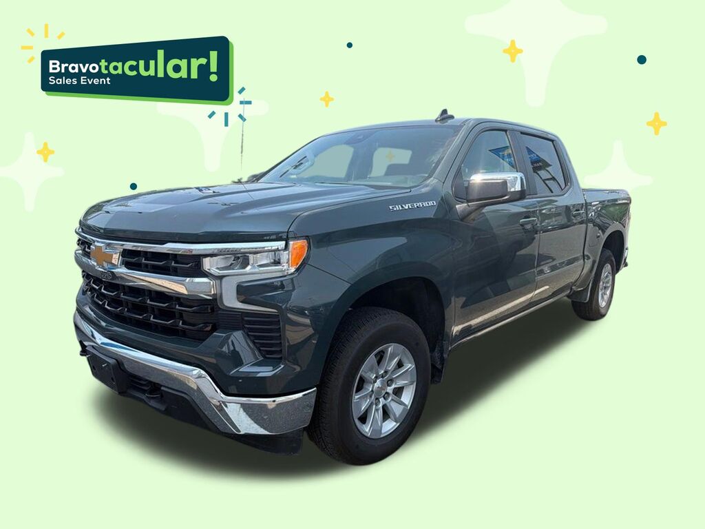 2025 Chevrolet Silverado 1500 LT — photo 1 of 6