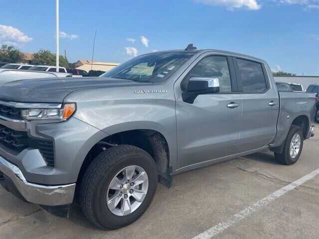 2026 Chevrolet Silverado 1500 LT — photo 1 of 30