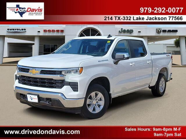 2025 Chevrolet Silverado 1500 LT — photo 1 of 26