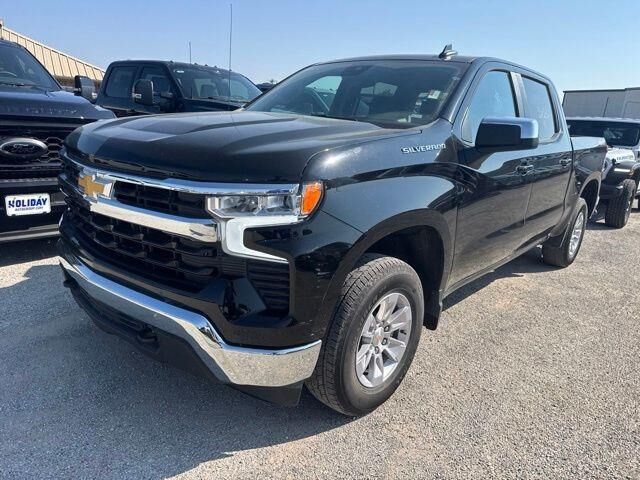 2026 Chevrolet Silverado 1500 LT — photo 1 of 52