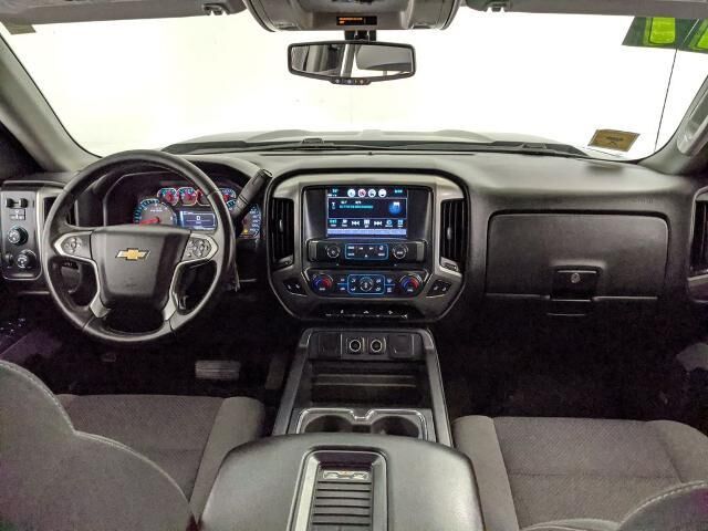 2017 Chevrolet Silverado 1500 LT — photo 1 of 37
