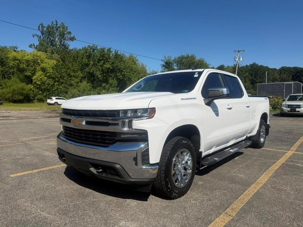 2021 Chevrolet Silverado 1500 LT — photo 1 of 13