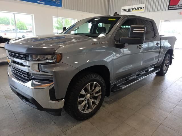 2021 Chevrolet Silverado 1500 LT — photo 1 of 13
