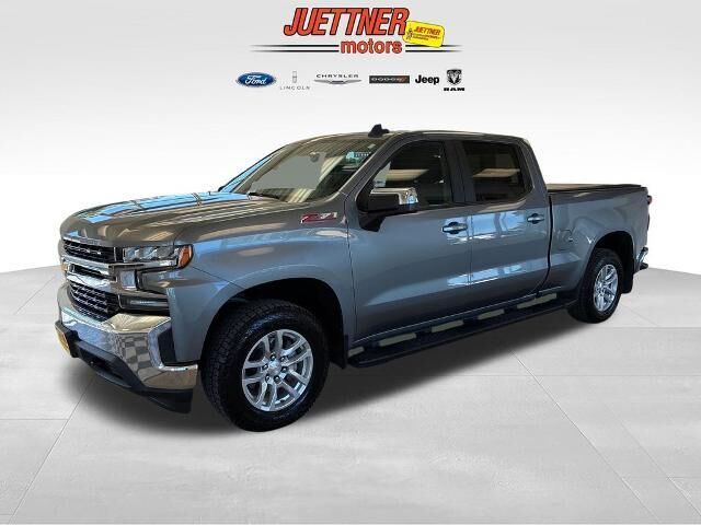 2021 Chevrolet Silverado 1500 LT — photo 1 of 26