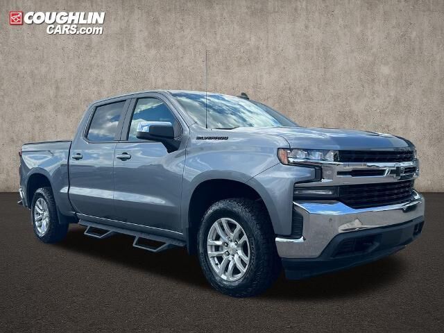 2021 Chevrolet Silverado 1500 LT — photo 1 of 26