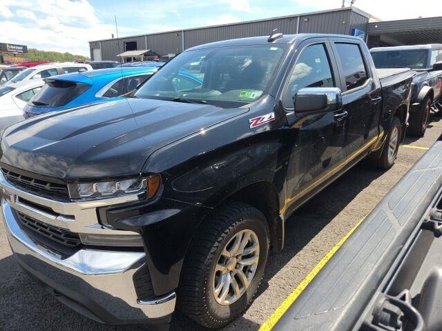 2019 Chevrolet Silverado 1500 LT — photo 1 of 4