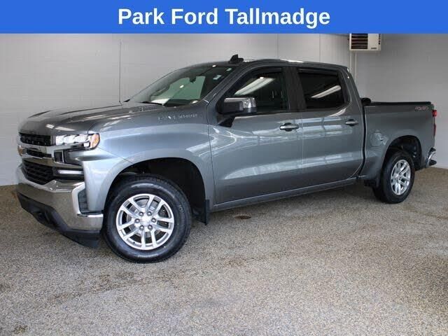 2020 Chevrolet Silverado 1500 LT — photo 1 of 1