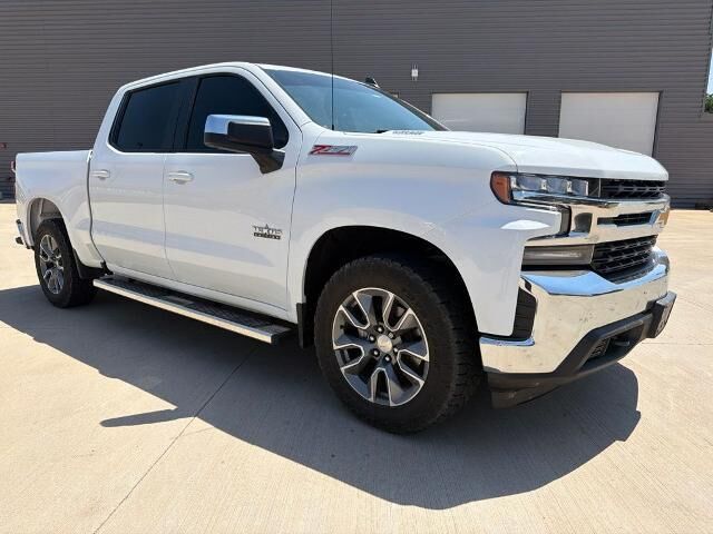 2022 Chevrolet Silverado 1500 Limited LT — photo 1 of 13