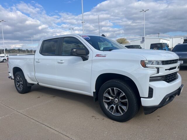 2022 Chevrolet Silverado 1500 LTD RST — photo 1 of 13