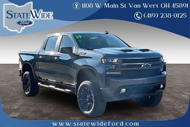 2019 Chevrolet Silverado 1500 RST — photo 1 of 5