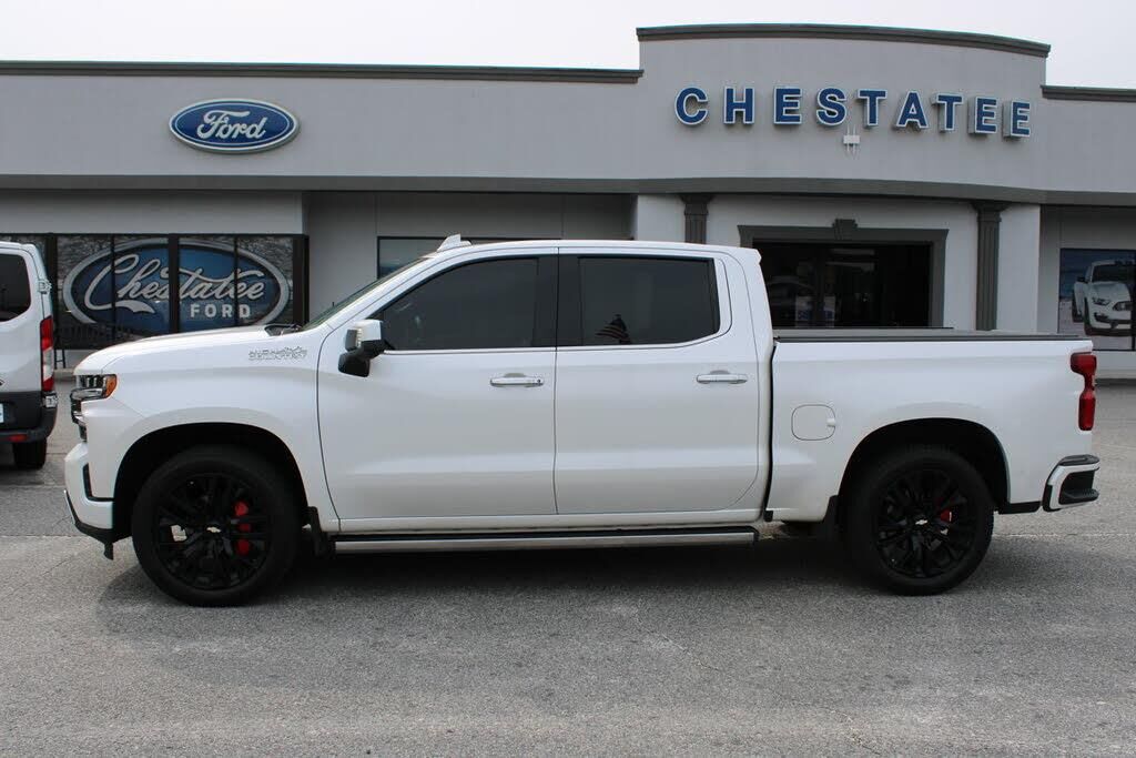 2019 Chevrolet Silverado 1500 High Country — photo 1 of 27