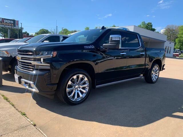 2021 Chevrolet Silverado 1500 High Country — photo 1 of 26