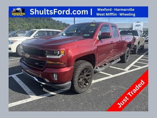 2017 Chevrolet Silverado 1500 LT — photo 1 of 7