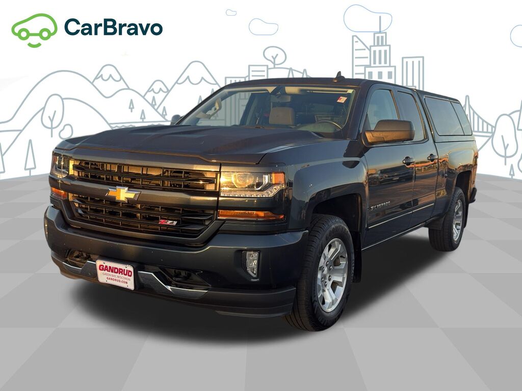 2017 Chevrolet Silverado 1500 LT — photo 1 of 6