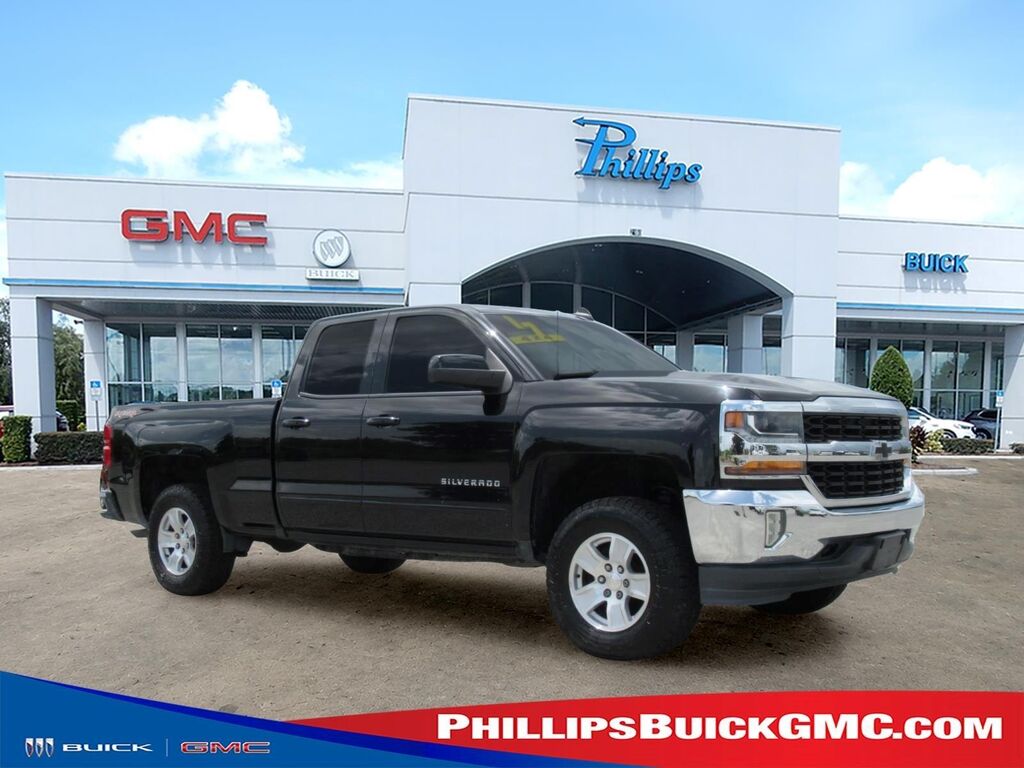 2017 Chevrolet Silverado 1500 LT — photo 1 of 14