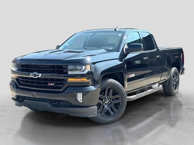 2018 Chevrolet Silverado 1500 LT — photo 1 of 13