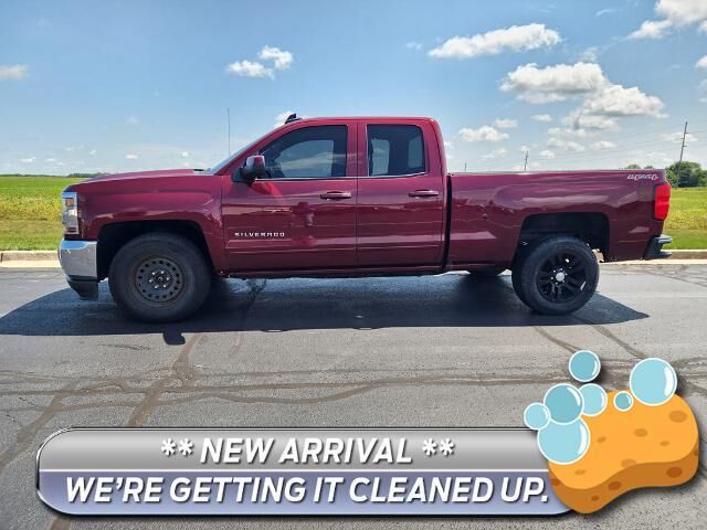 2016 Chevrolet Silverado 1500 LT — photo 1 of 13