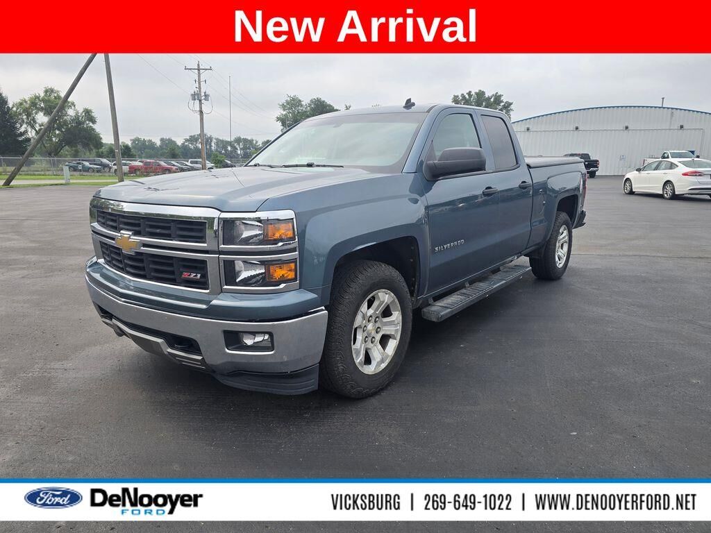 2014 Chevrolet Silverado 1500 LT — photo 1 of 2