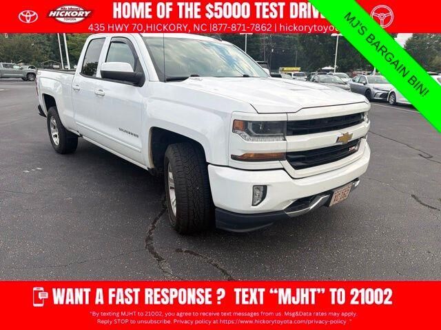 2018 Chevrolet Silverado 1500 LT — photo 1 of 5