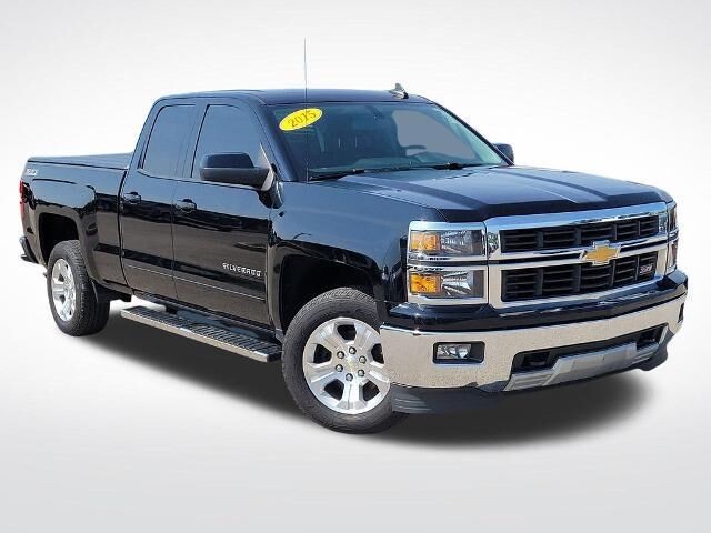 2015 Chevrolet Silverado 1500 LT — photo 1 of 26