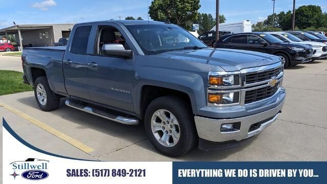 2015 Chevrolet Silverado 1500 LT — photo 1 of 13