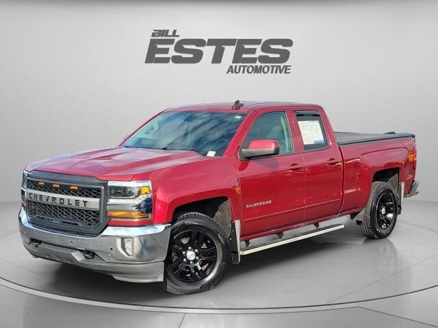 2018 Chevrolet Silverado 1500 LT — photo 1 of 26