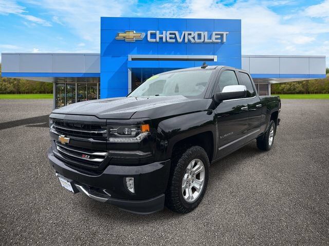2017 Chevrolet Silverado 1500 LTZ — photo 1 of 13