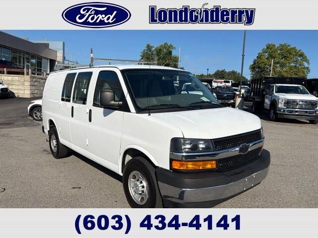 2022 Chevrolet Express 2500