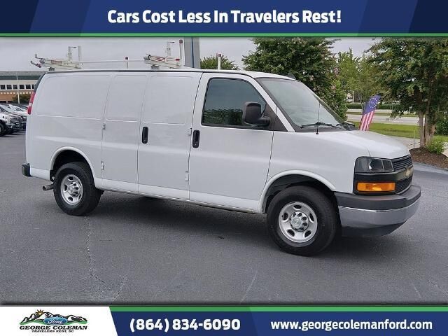 2022 Chevrolet Express 2500