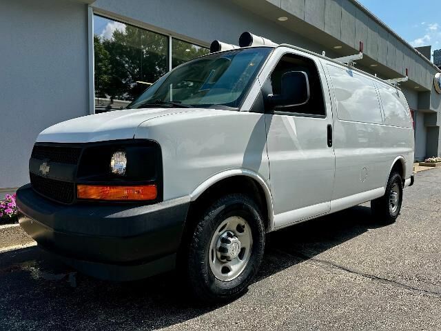 2017 Chevrolet Express 2500