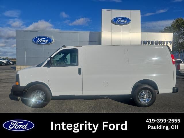 2016 Chevrolet Express 2500