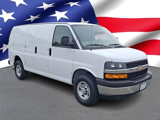 2023 Chevrolet Express 2500