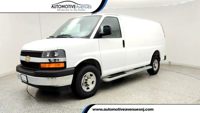 2025 Chevrolet Express 2500