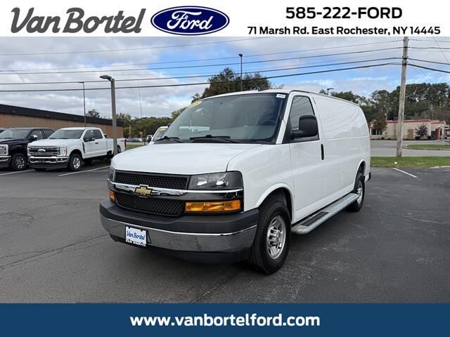 2025 Chevrolet Express 2500