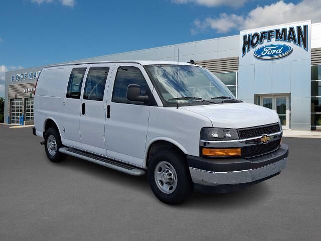 2024 Chevrolet Express 2500