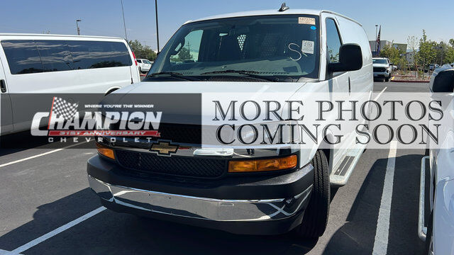 2025 Chevrolet Express Cargo Van — photo 1 of 3