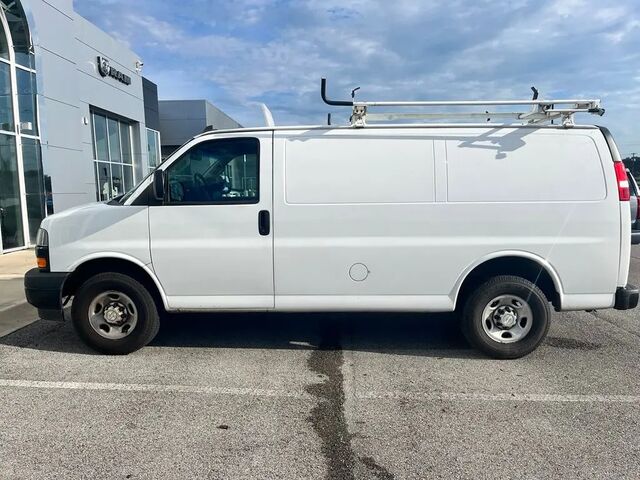 2021 Chevrolet Express 2500
