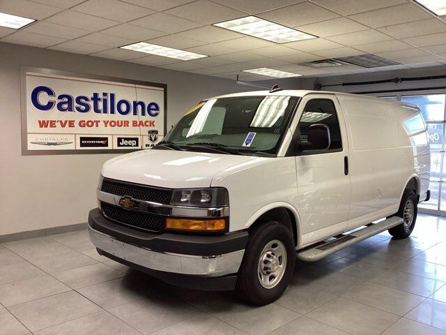 2025 Chevrolet Express Cargo Van — photo 1 of 13