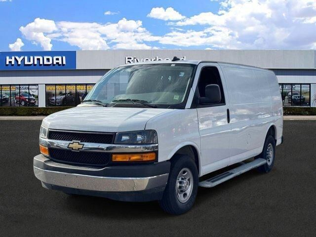 2024 Chevrolet Express 2500