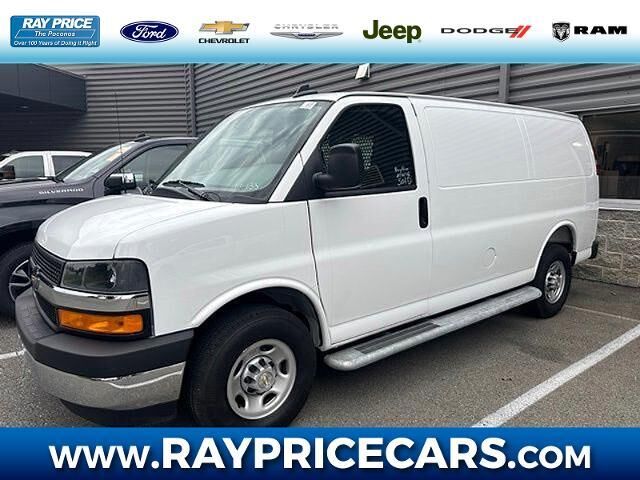2025 Chevrolet Express 2500